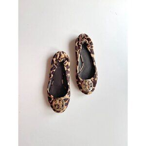 TORY BURCH Reva Leopard Calf Hair Leather Gold Medallion Ballet Flats, Size 9